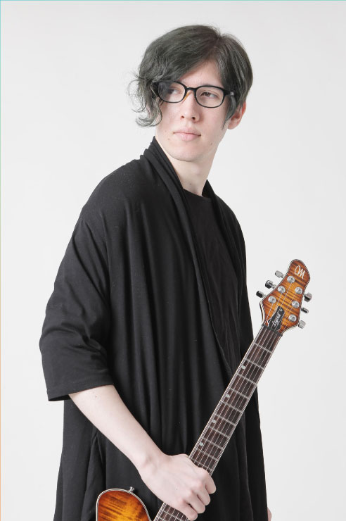 ギタリスト 岡 聡志氏