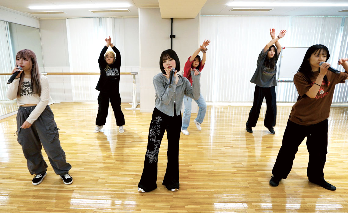 ダンスヴォーカルユニット