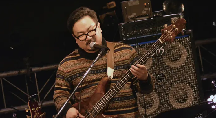 休日課長＆Sugi guitars