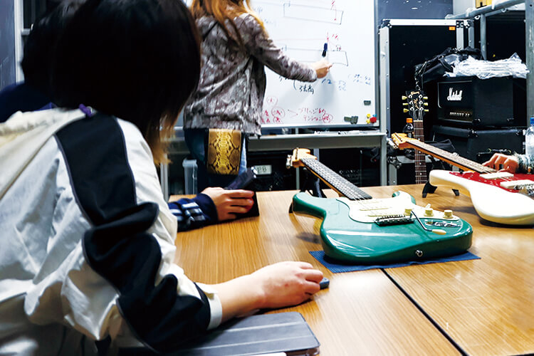 2026_d_staff_stage-staff_subject_01