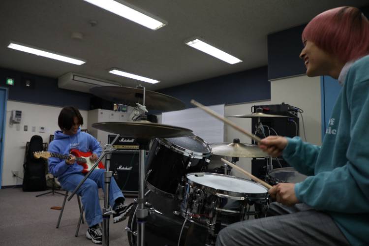 ギターヴォーカルコース 音楽 芸能と楽器の専門学校 Espエンタテインメント東京 ギターヴォーカルコース 音楽 芸能と楽器の専門学校 Espエンタテインメント東京