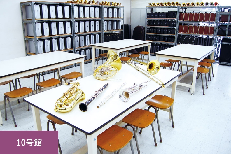 facilities_practiceroom_main_05